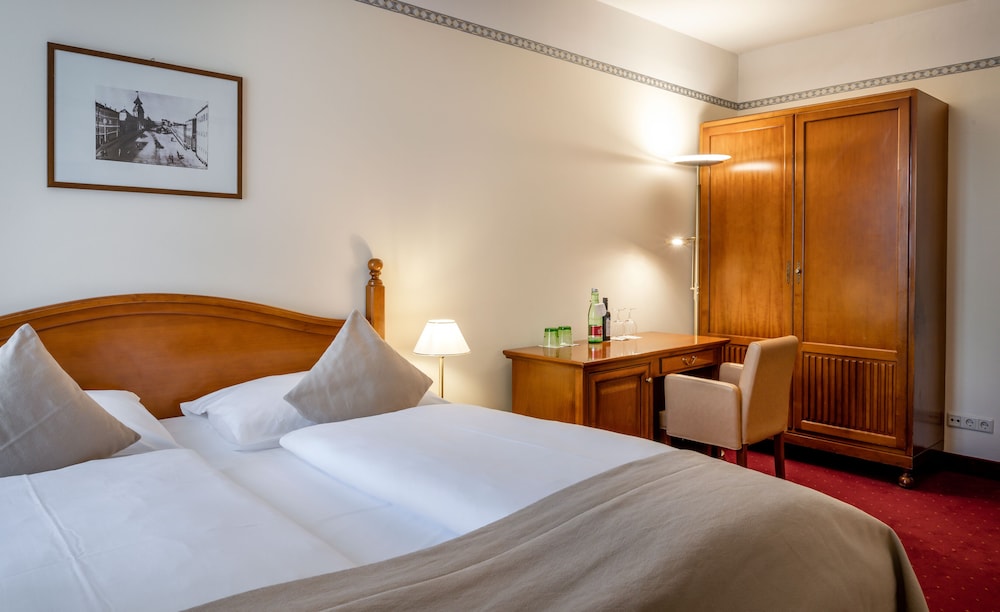 CLASSIC, DOUBLE BED