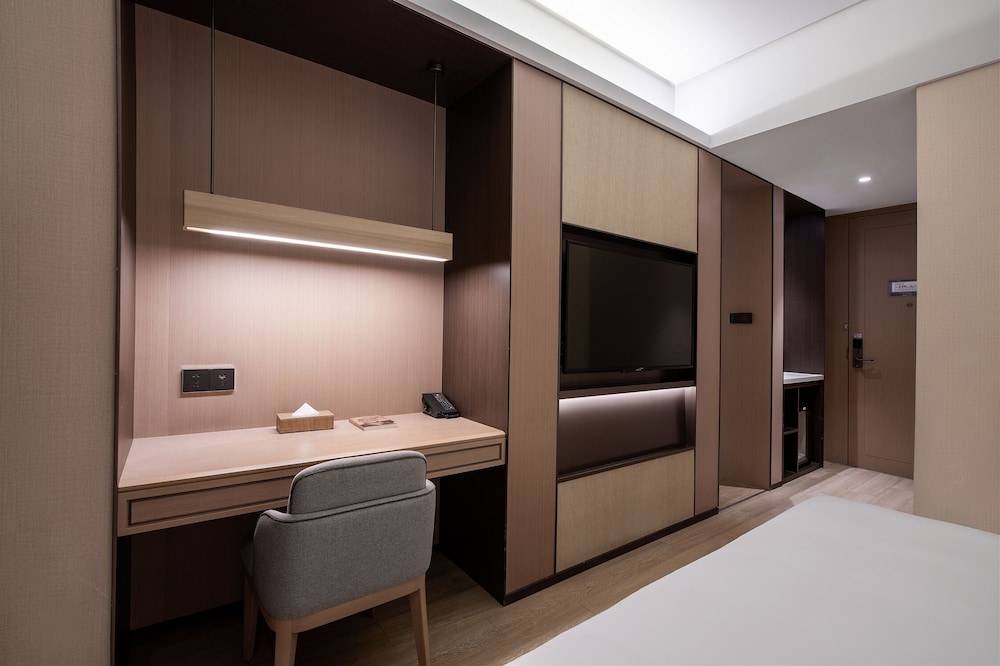 Joya Chengdu High-tech Zone 32/34