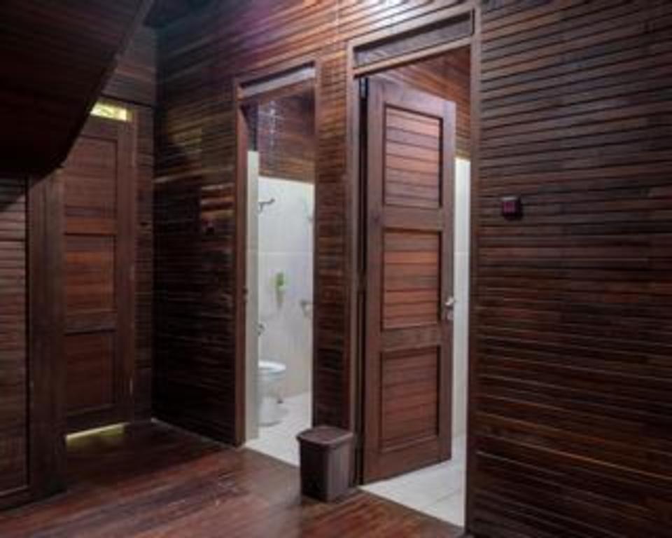 RedDoorz Resort @ Taman Wisata Mangrove 24/46