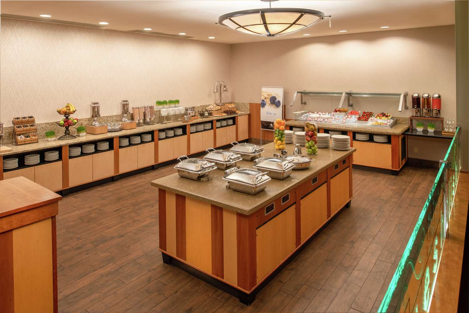 restaurant cafeteria