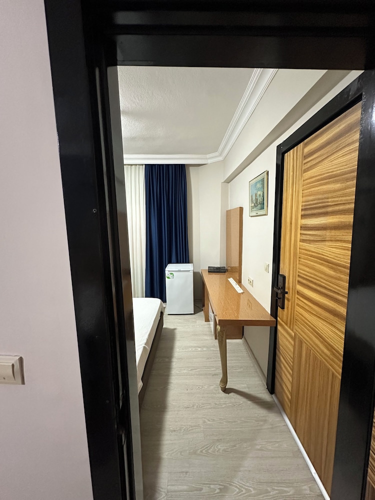 Serenity Suit Hotel 20/50
