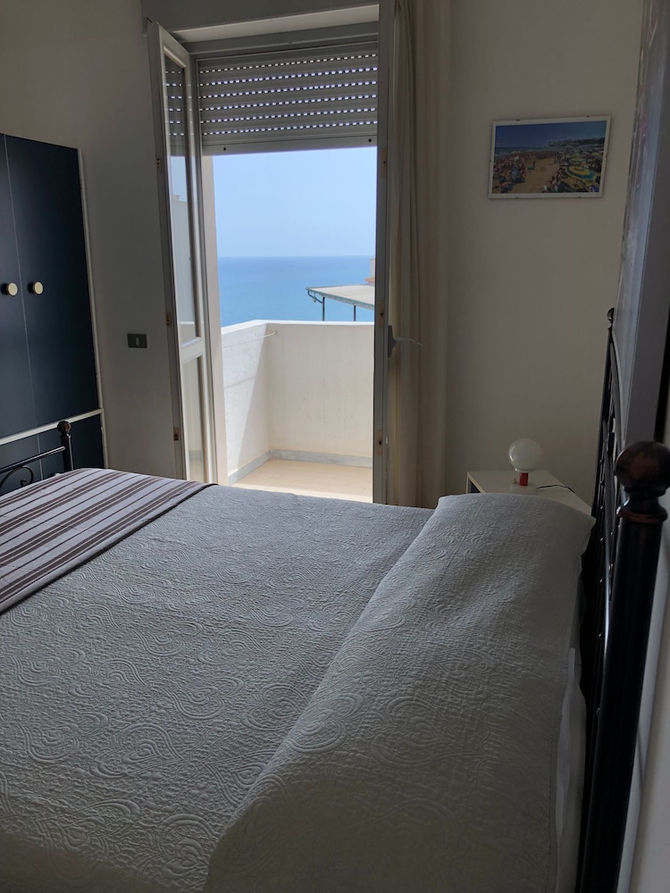 Hotel Peschici 5/50