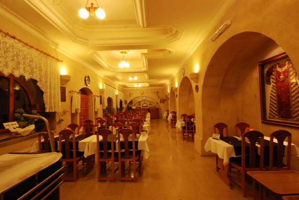 Kral Hotel 19/26