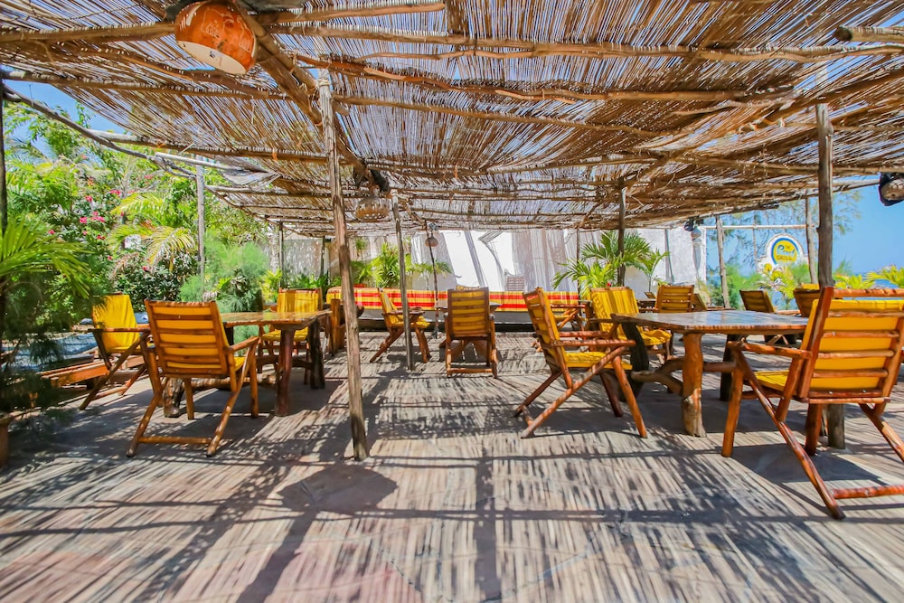 Ziwa Beach Resort 49/60
