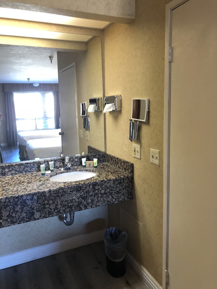 Hotel Le Reve Pasadena 15/59