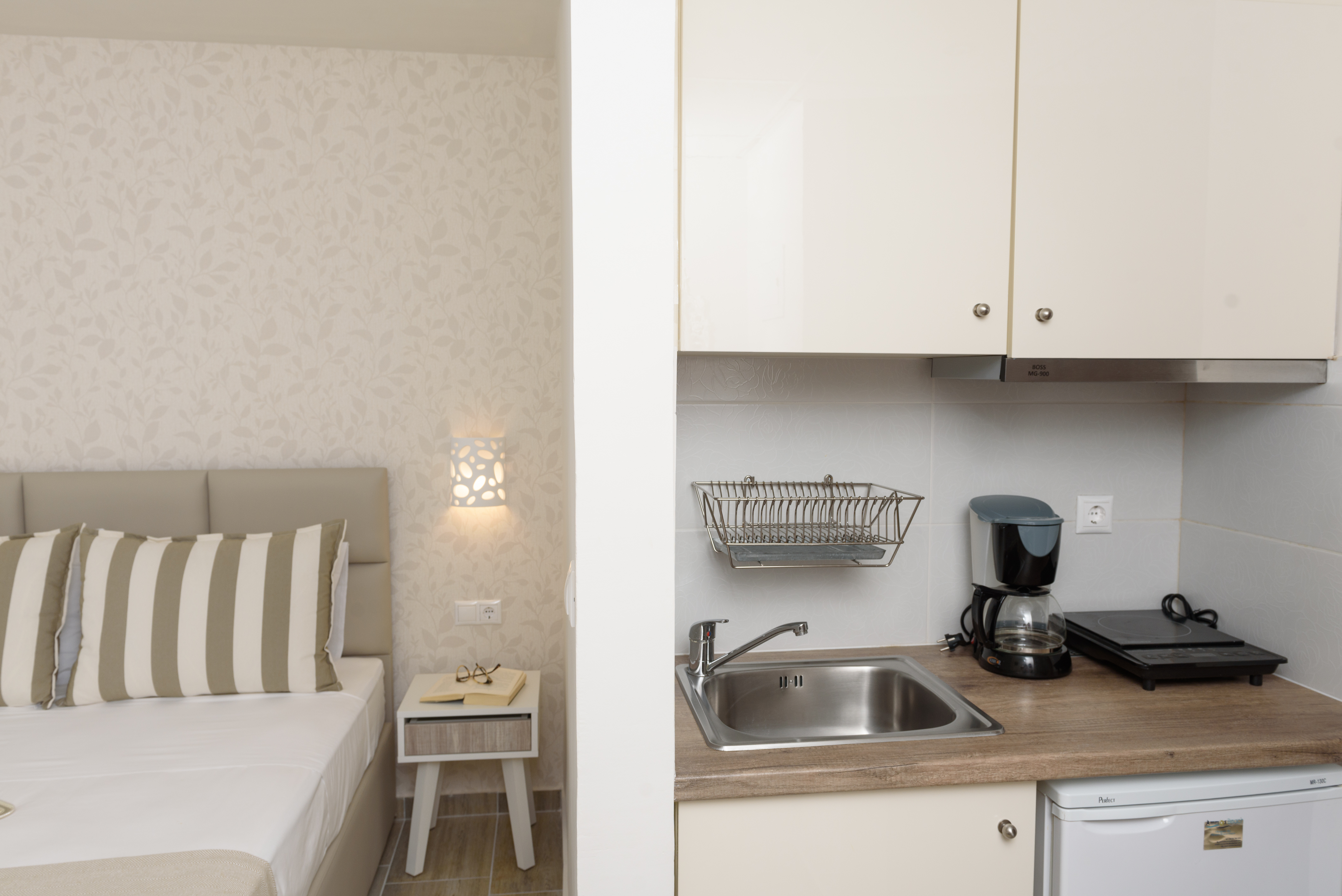 Ammos Beach Seaside Luxury Suites 40/64