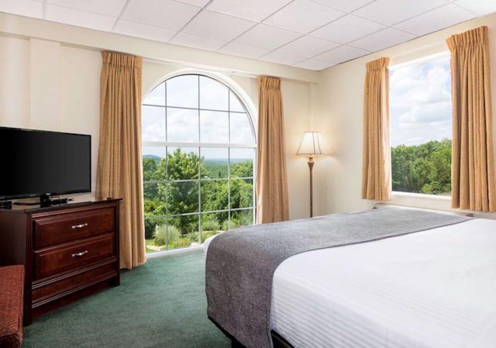 Savannah House Hotel 16/64
