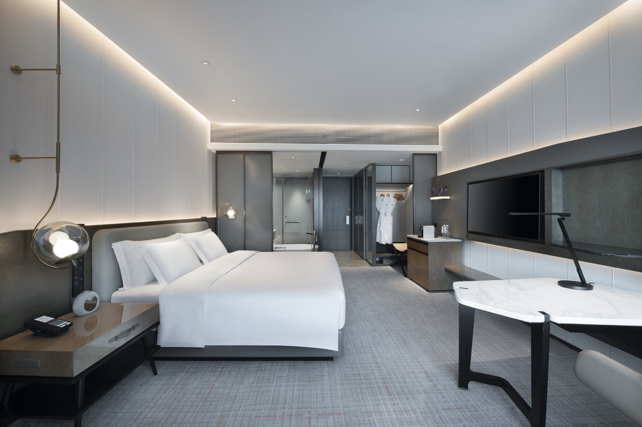 Worklife, Standard, King Bed