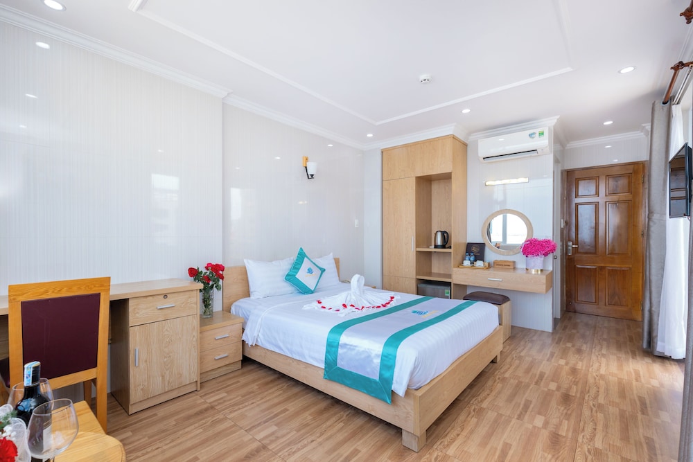 STANDARD, DOUBLE BED
