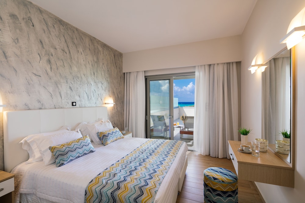 2 BEDROOMS, EXECUTIVE, APARTMENT, SEA VIEW