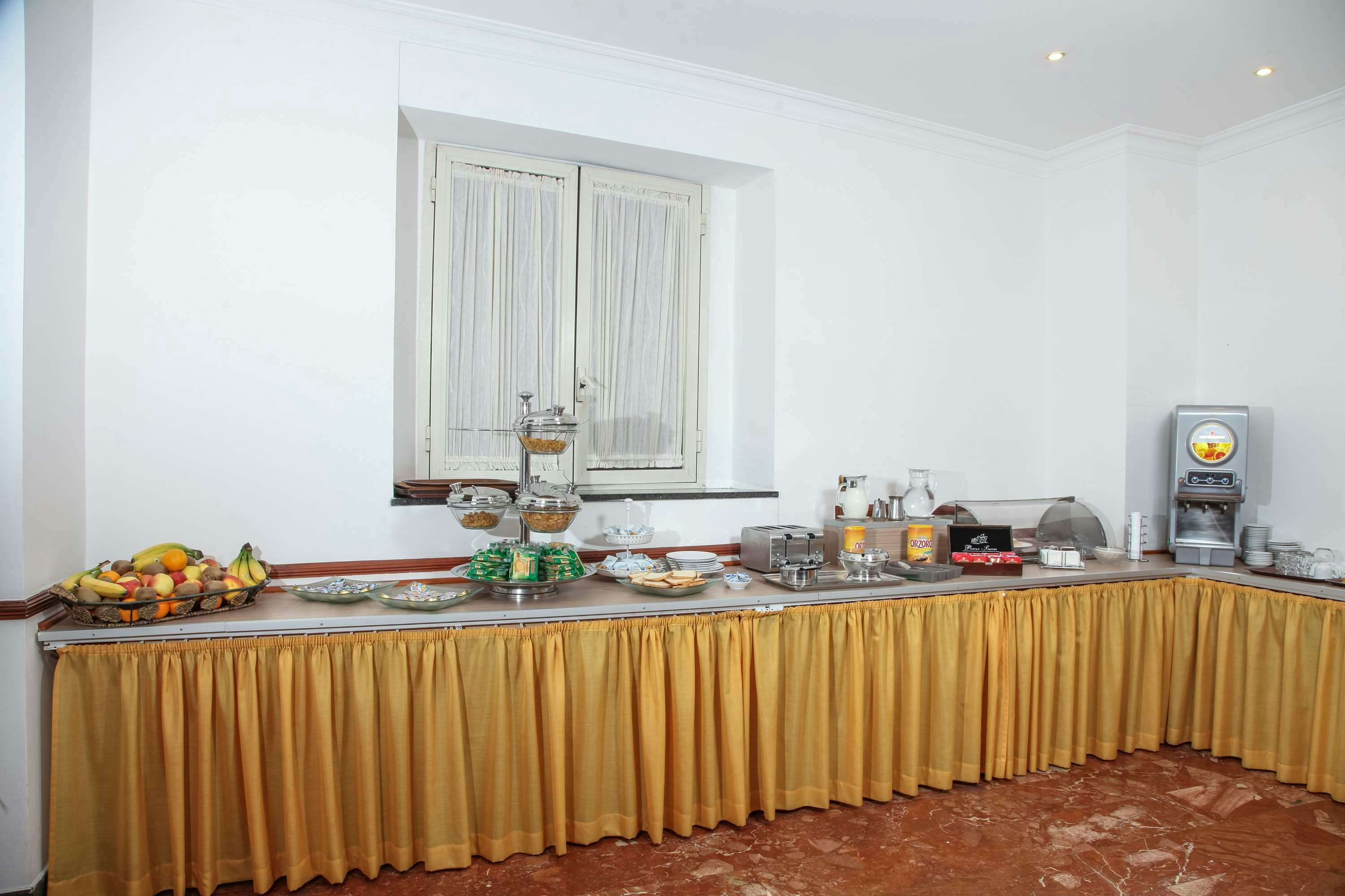 Hotel La Pace 10/59