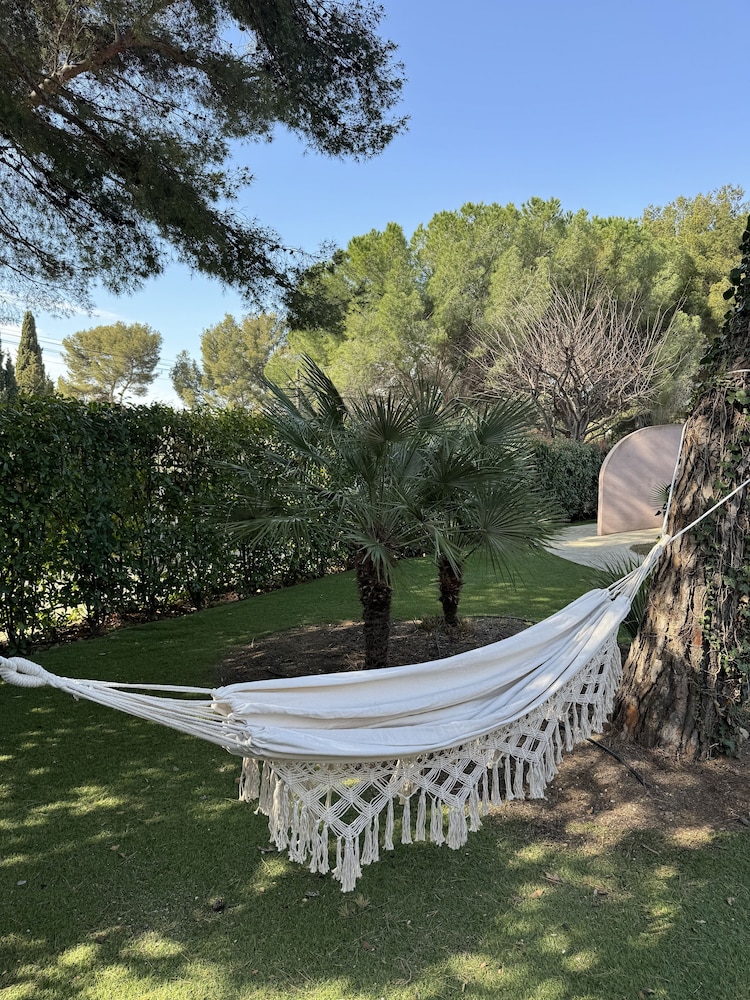 Les Jardins de Cassis - Parking Jacuzzi Piscine Chauffee 14/19