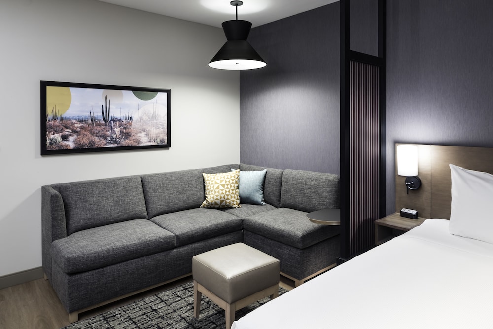 Hyatt Place Tempe/Phoenix/University 17/48