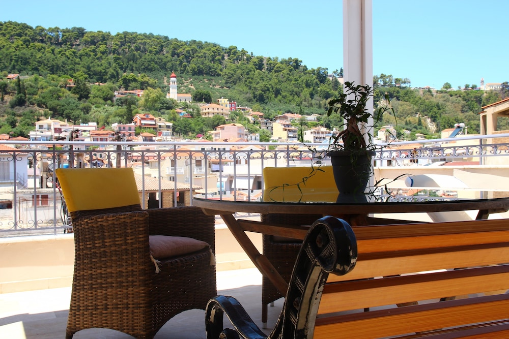 Dali Luxury Rooms 28/50