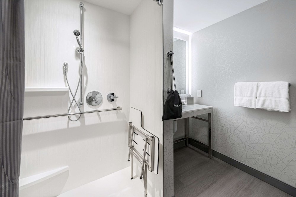 Homewood Suites By Hilton Boston Logan Airport Chelsea 9/67