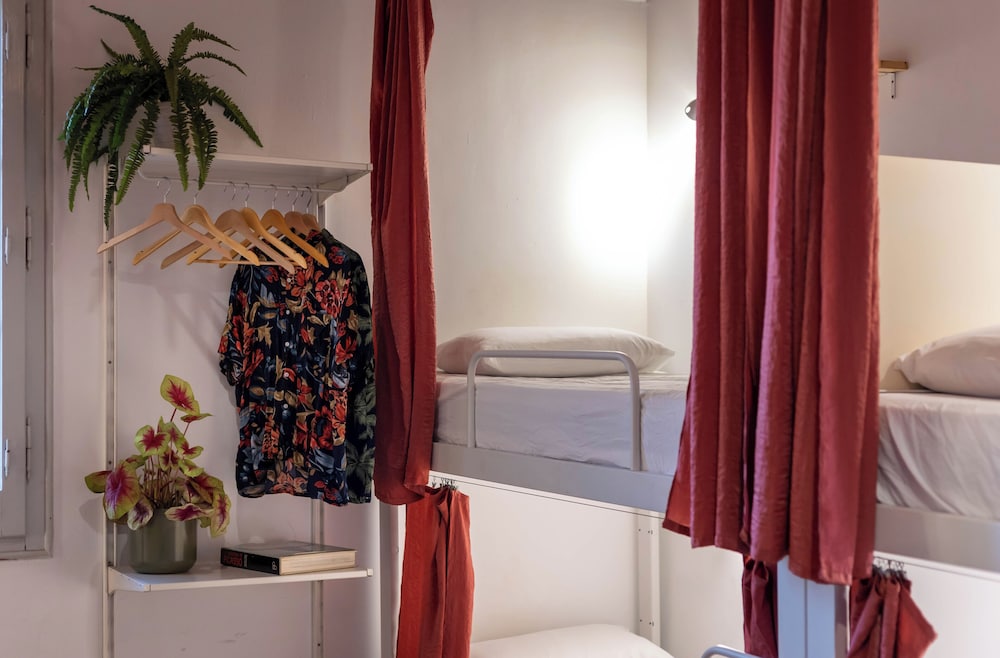 Primavera Hostel 49/70