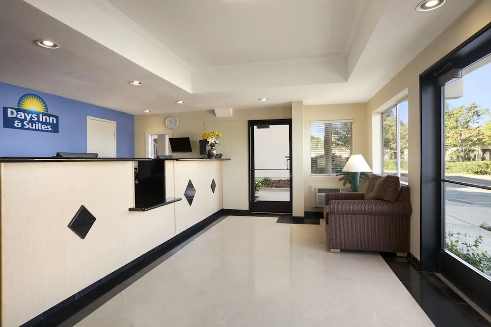 Days Inn & Suites by Wyndham Rancho Cordova 3/19