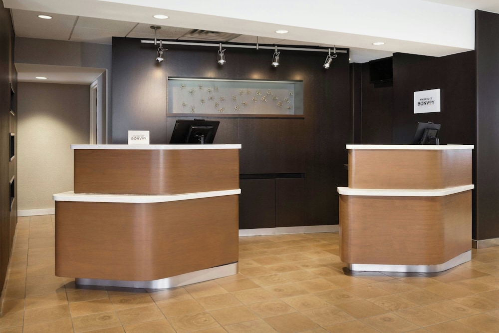 Lobby at Courtyard by Marriott Atlanta Duluth/Gwinnett Place, DULUTH - GA