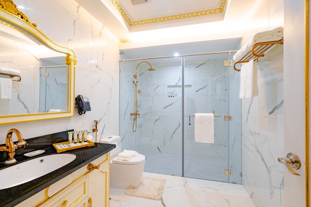 Lafaayette Luxury Suites Baguio 46/50