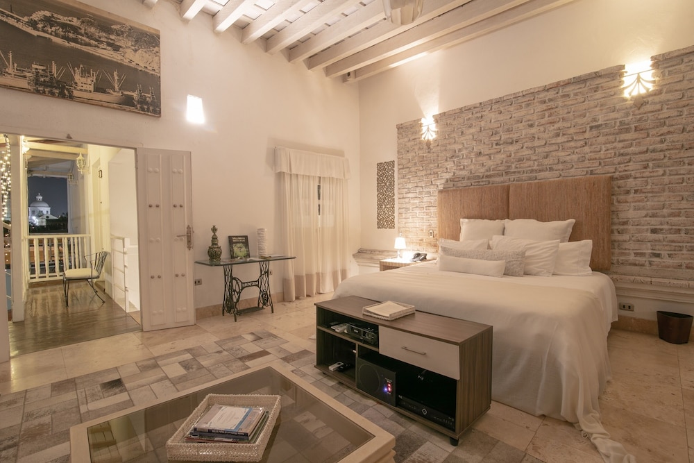 HOTEL BOUTIQUE DON PEPE 22/72