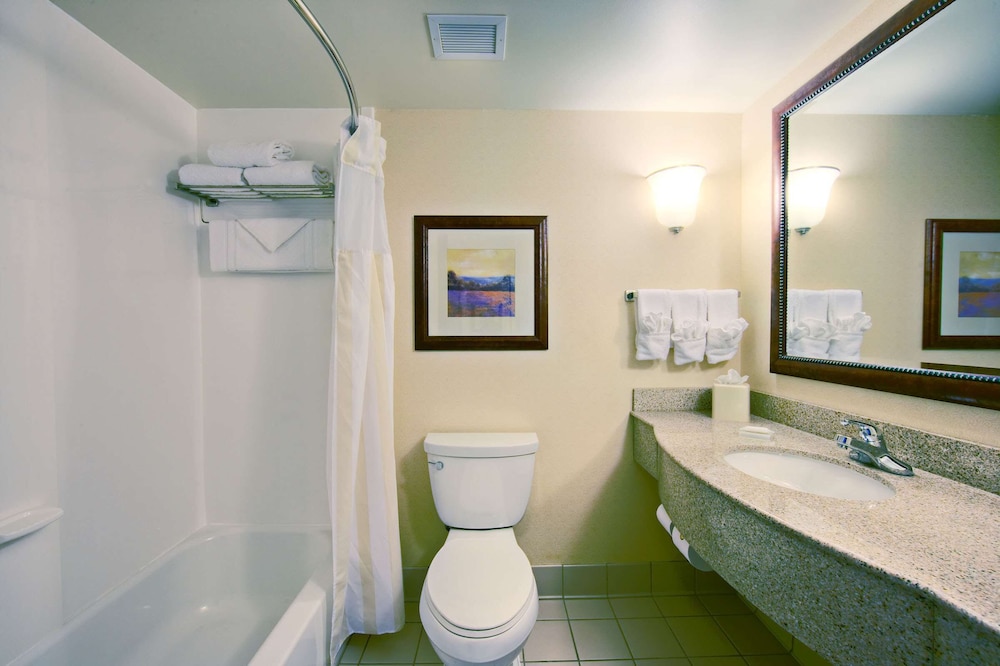 Hilton Garden Inn Springfield 10/55