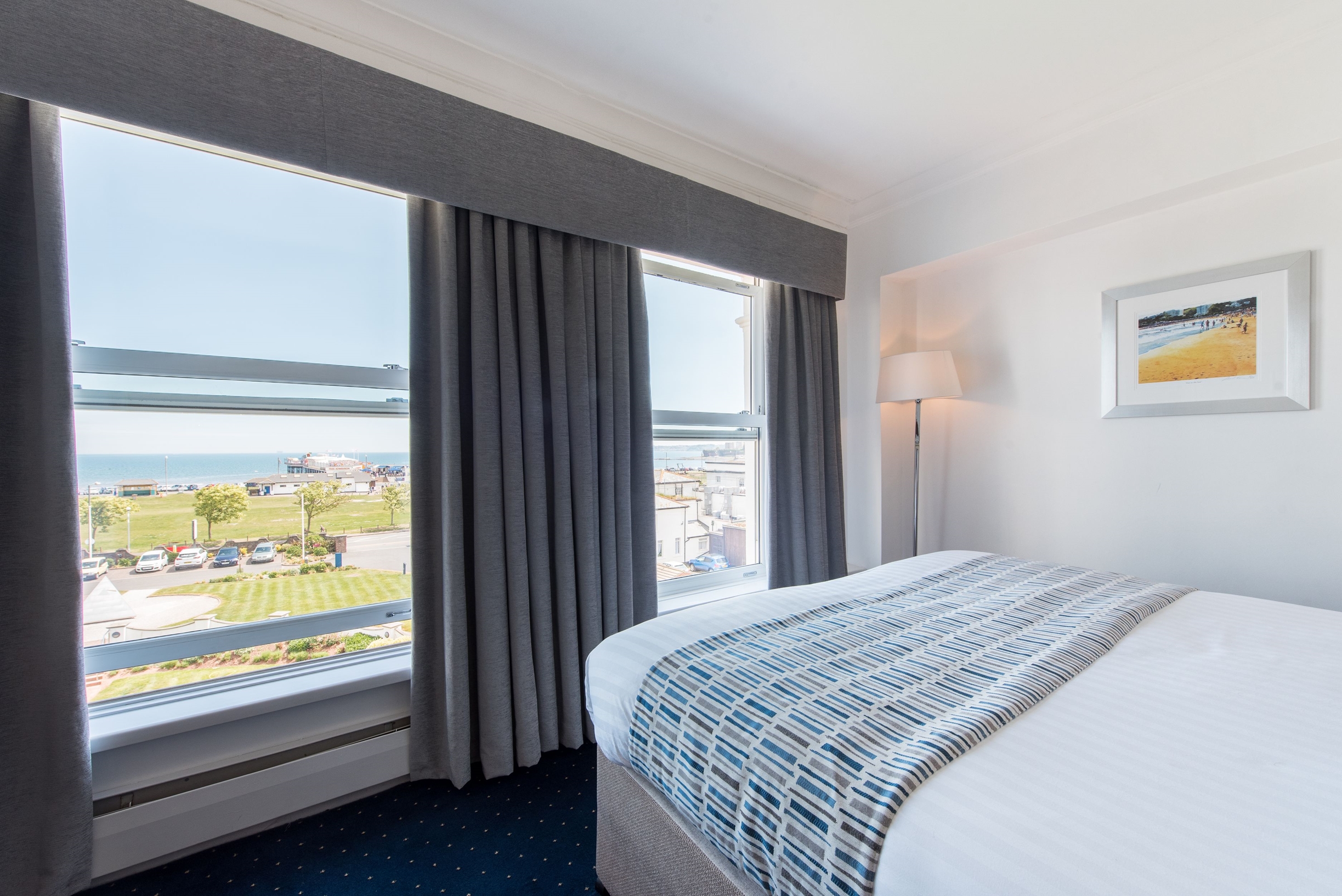 Club, Convertible Double Bed