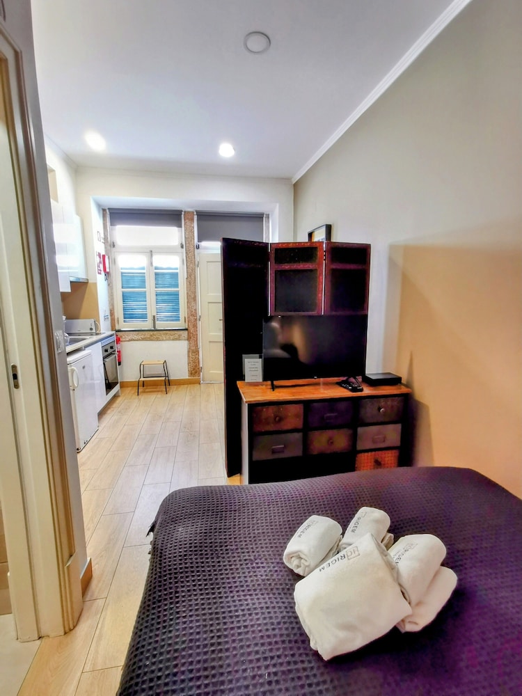 Dalma Flats 25/65