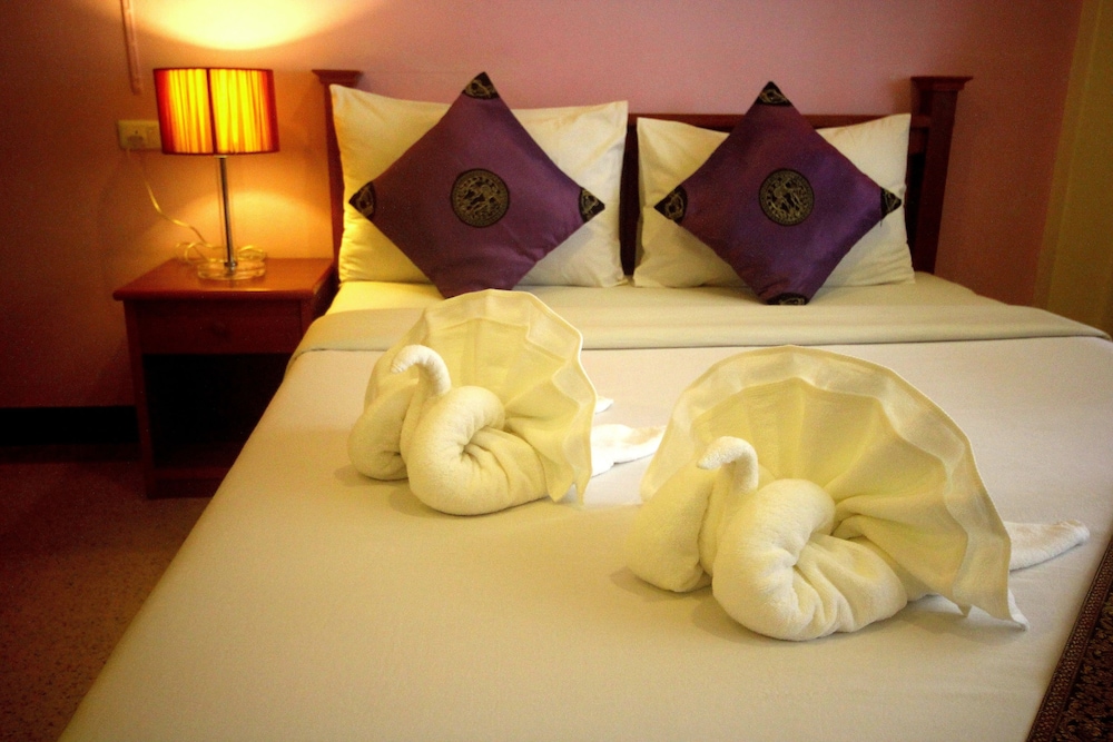 My Place At Surat Hotel 35/63
