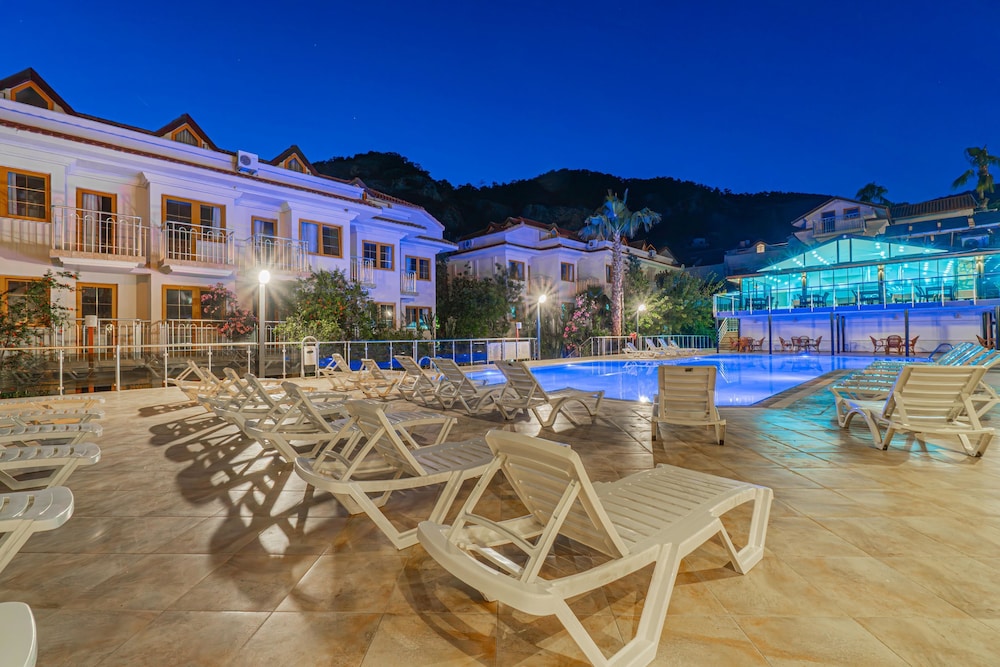 Dream of Oludeniz 72/98