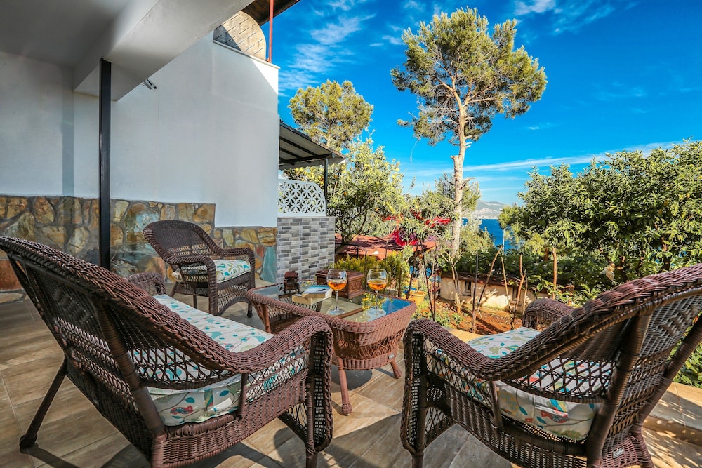 Hamarat Pension 44/66