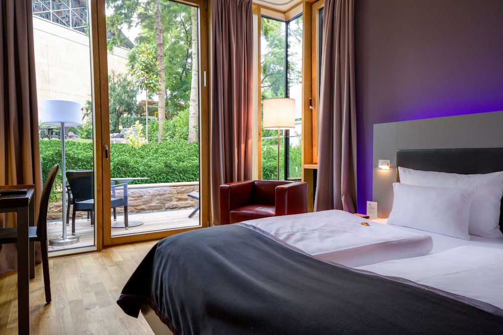 Qube Hotel Heidelberg 10/50