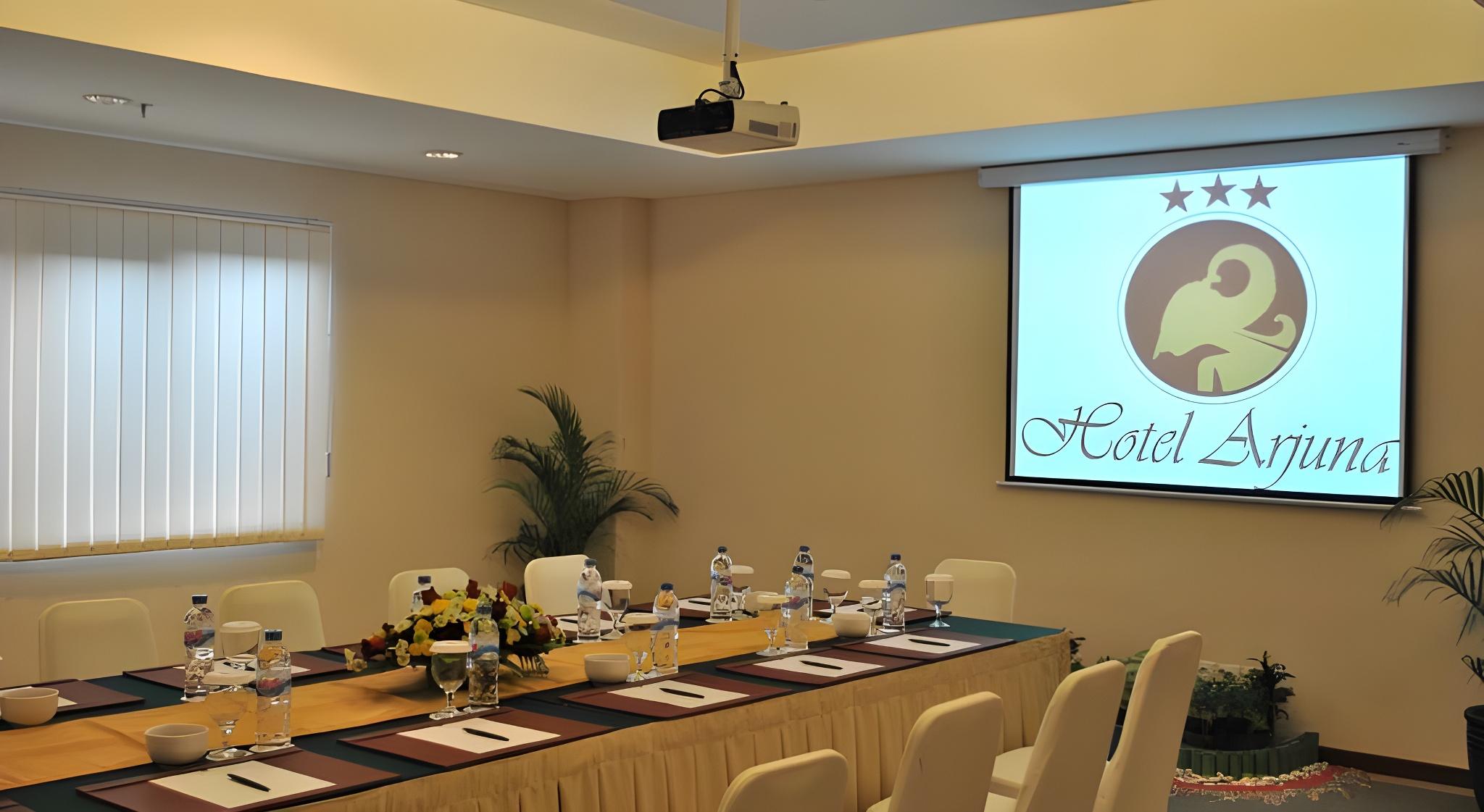 Arjuna Hotel Yogyakarta 27/28