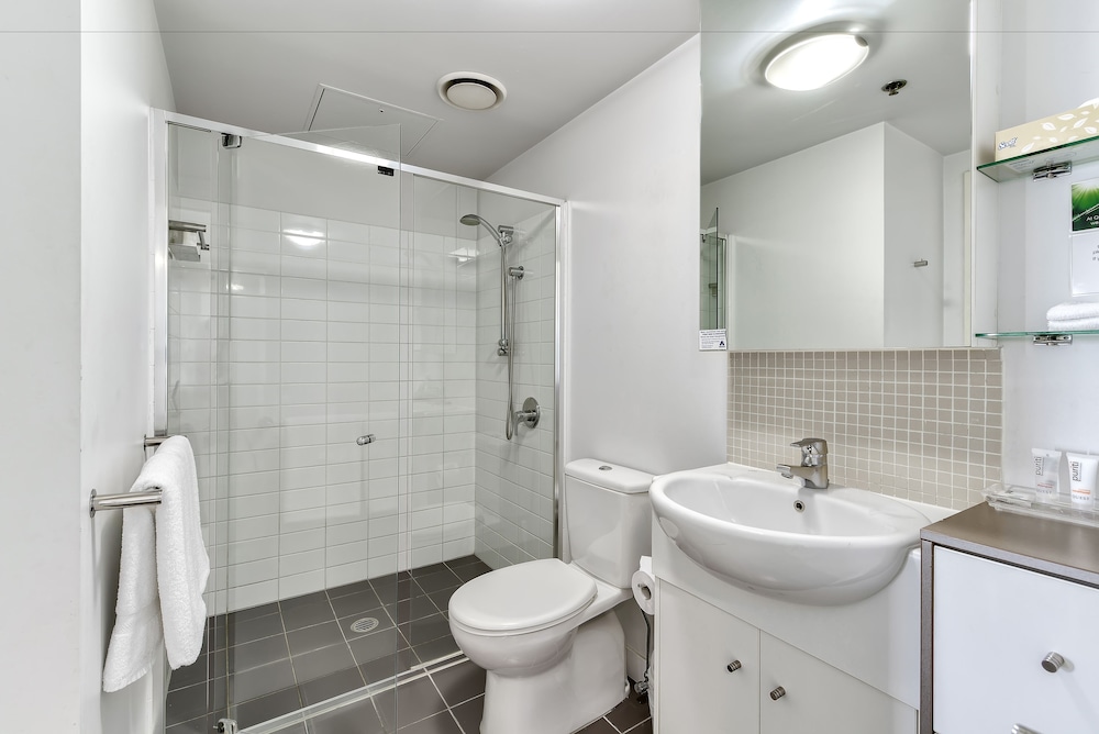 SKD Suites 13/31