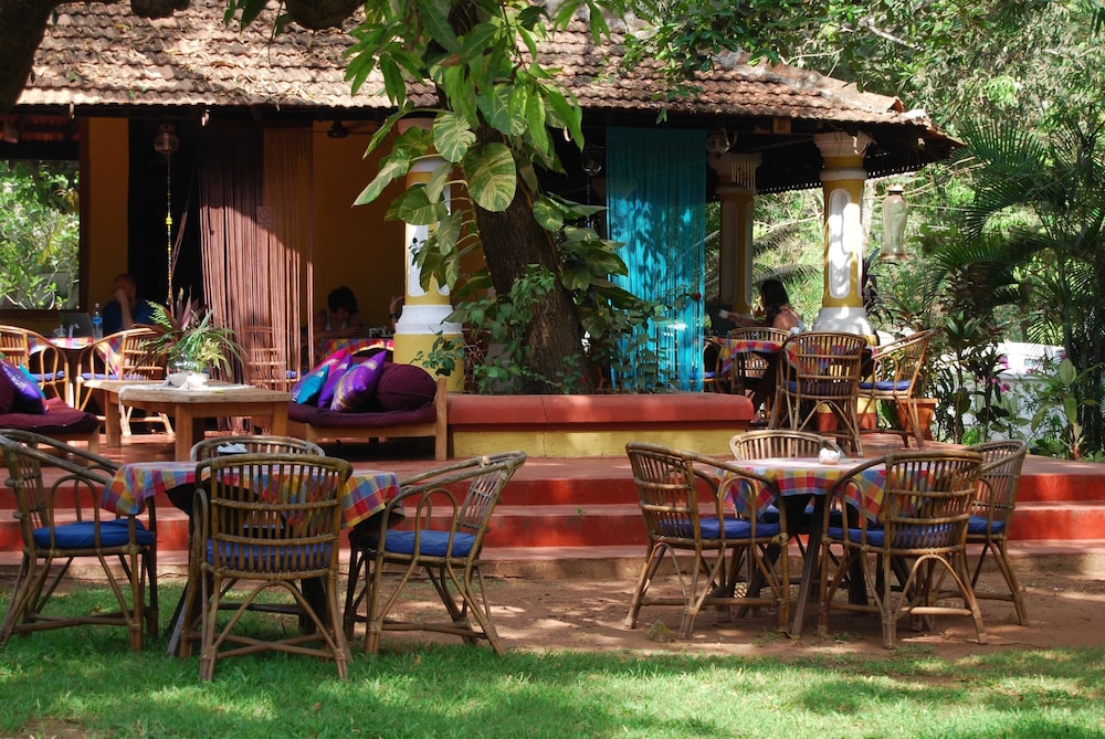 Granpas Inn Bougainvillea 39/50