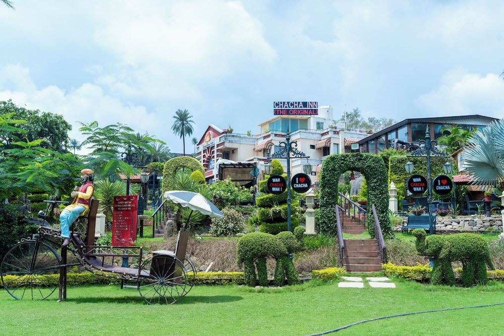 CHACHA INN. 66/77