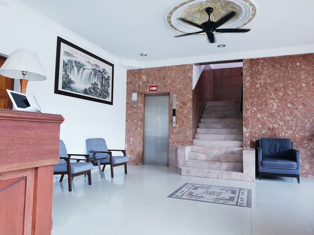 Champcity Hotel 25/35