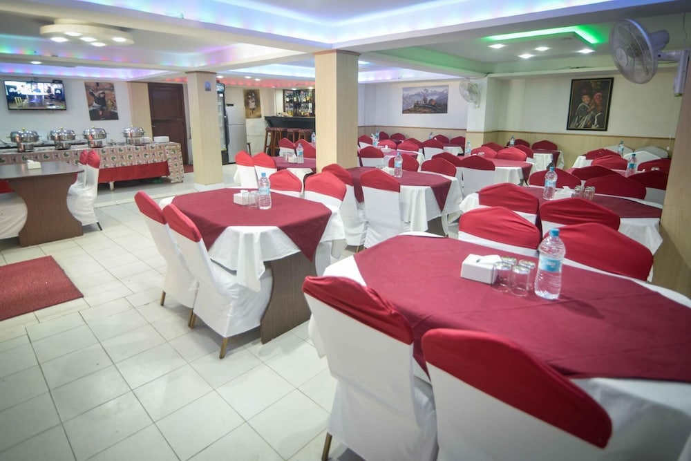 Hotel Shivam Plaza 26/30