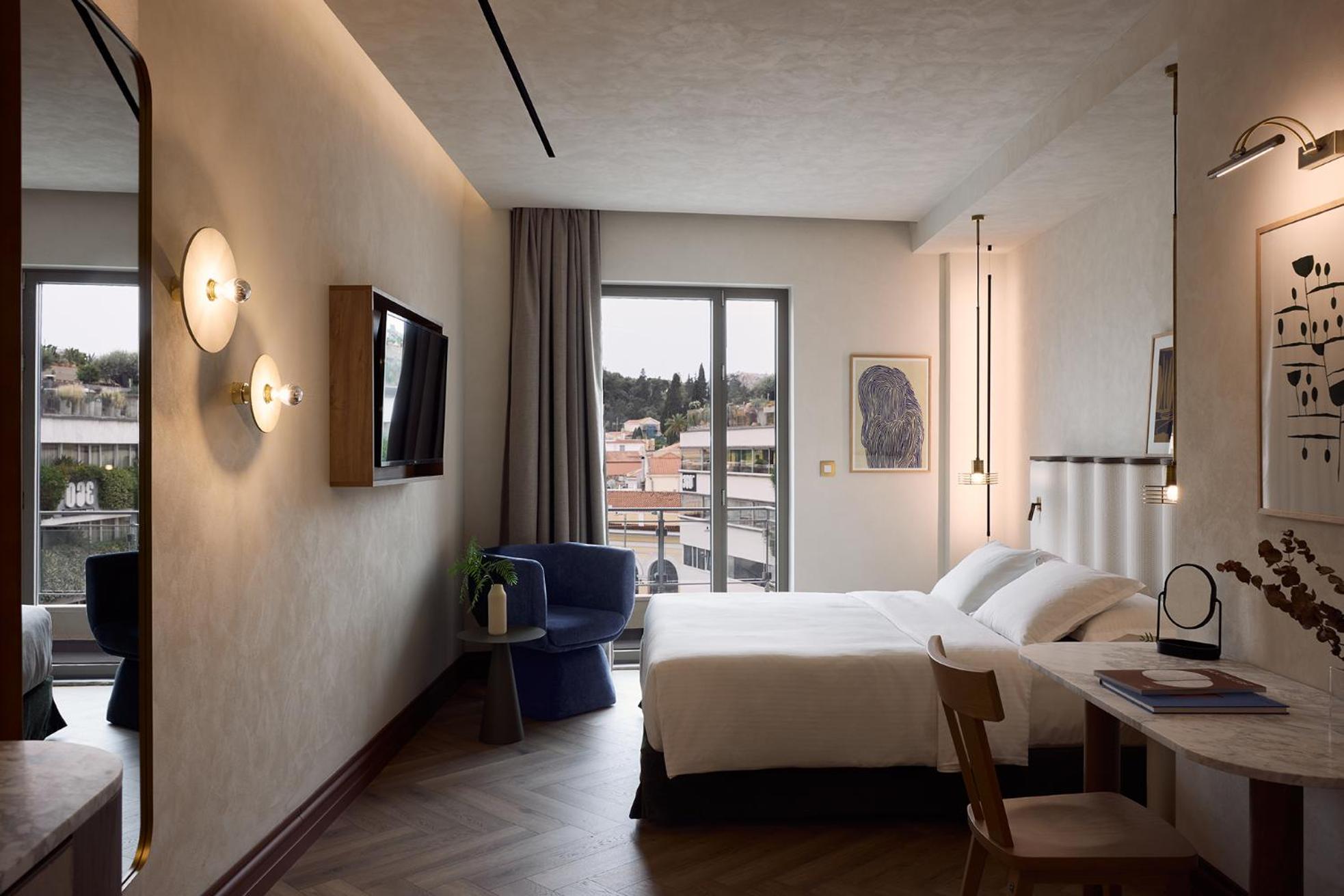 ROOM, DOUBLE BED, ACROPOLIS VIEW