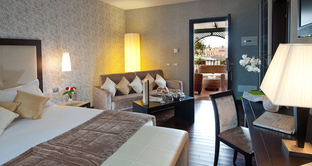 Fiume Hotel 14/53