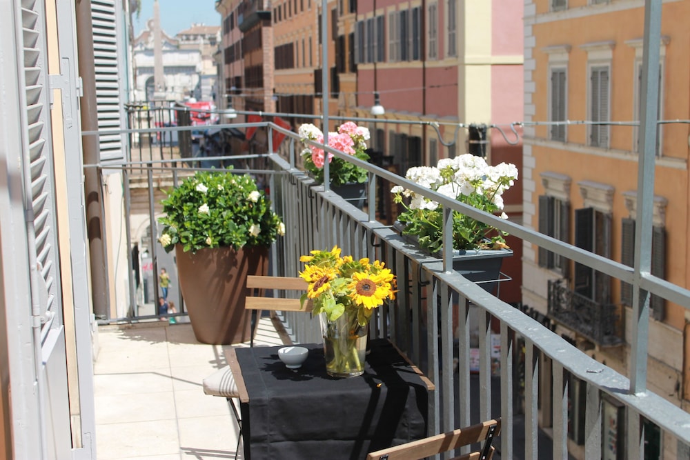 504 CORSO SUITES 5/76