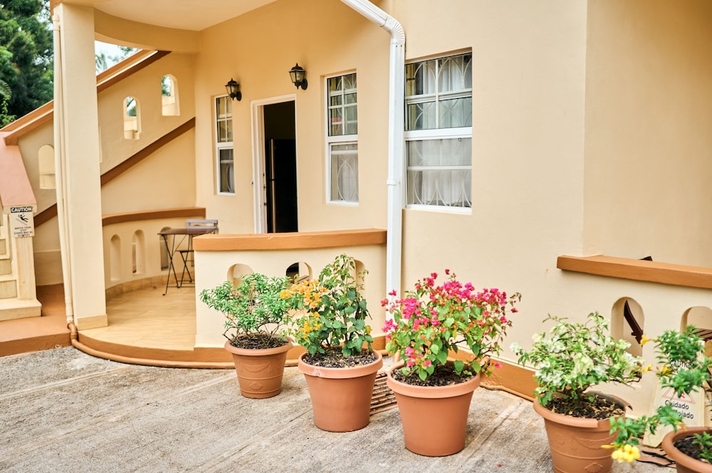 Valley Breeze Guest House 28/45
