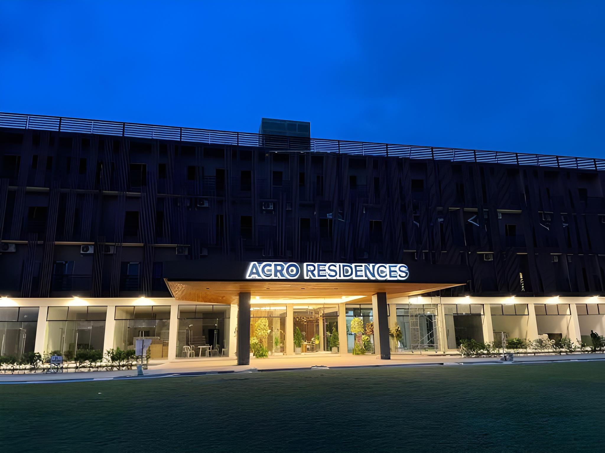 Acro Residences 2/25