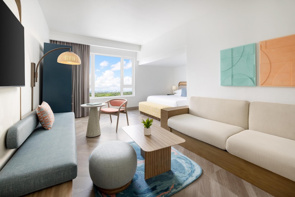 Hyatt Centric San Juan Isla Verde 40/57