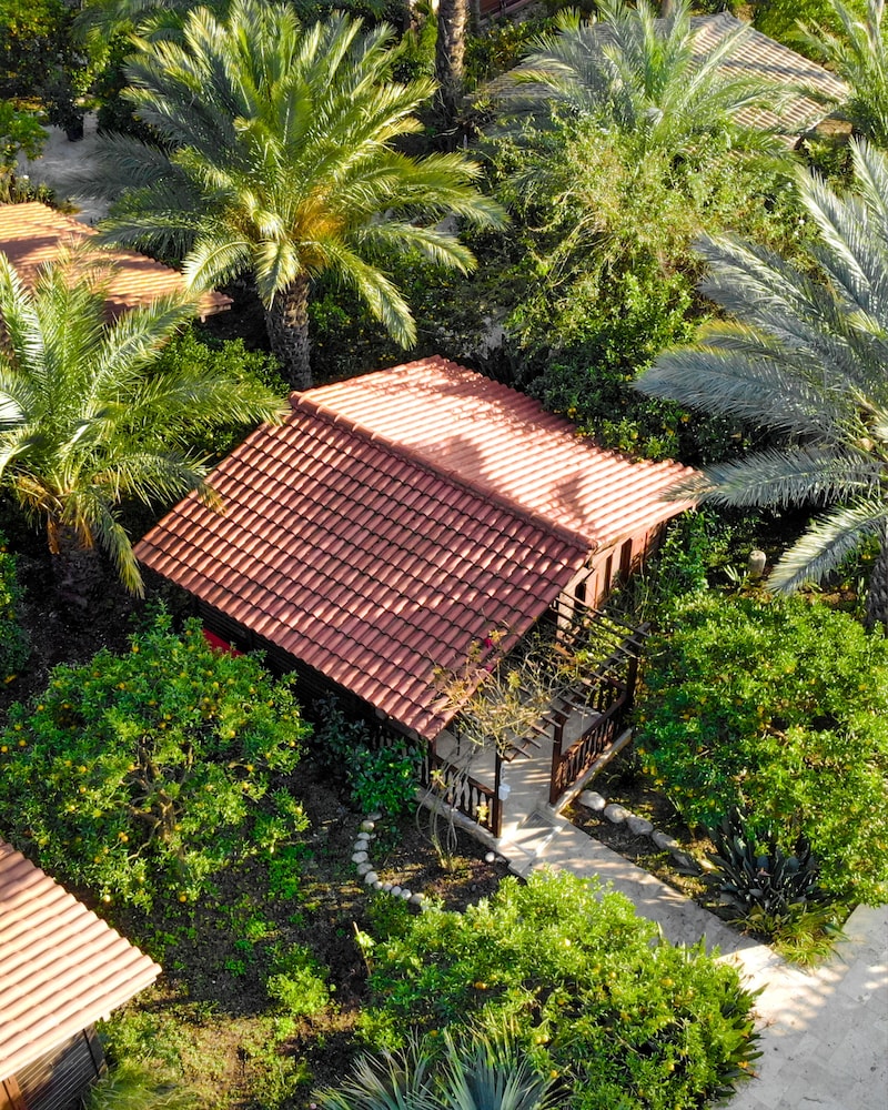 Azur Hotel 78/81