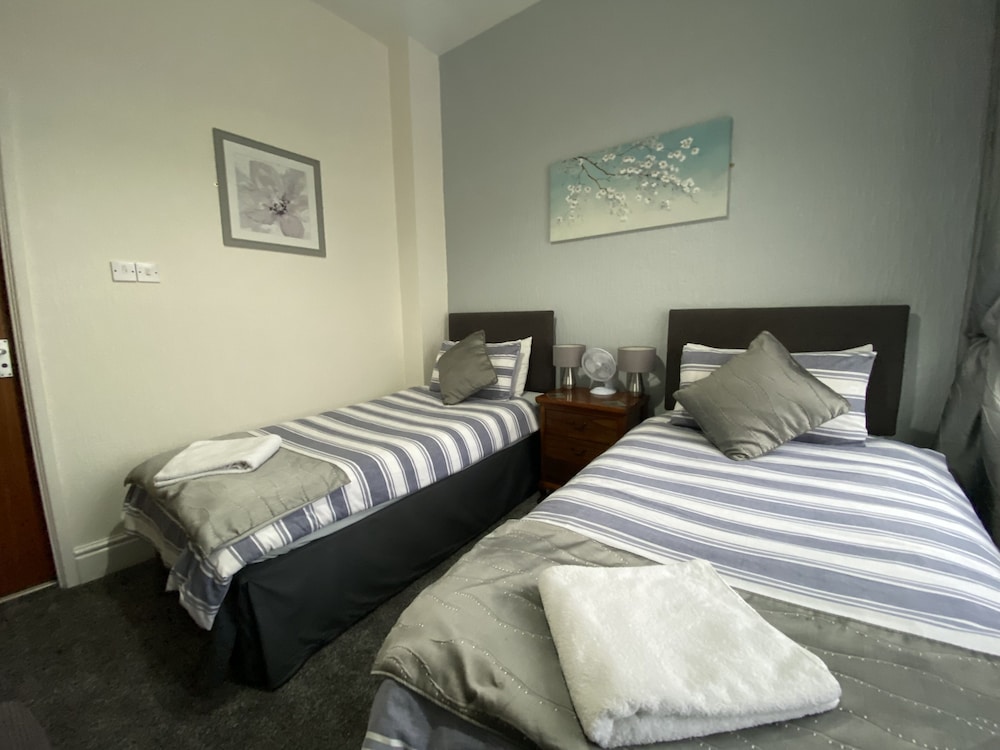 Brene Hotel 13/48