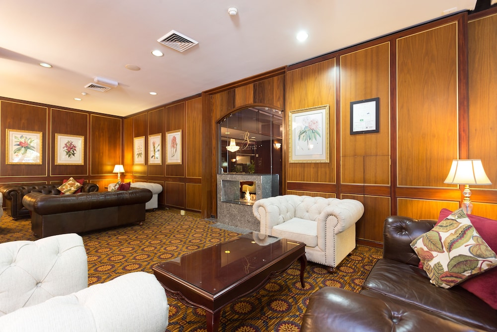 Royal on the Park Hotel and Suites 36/57