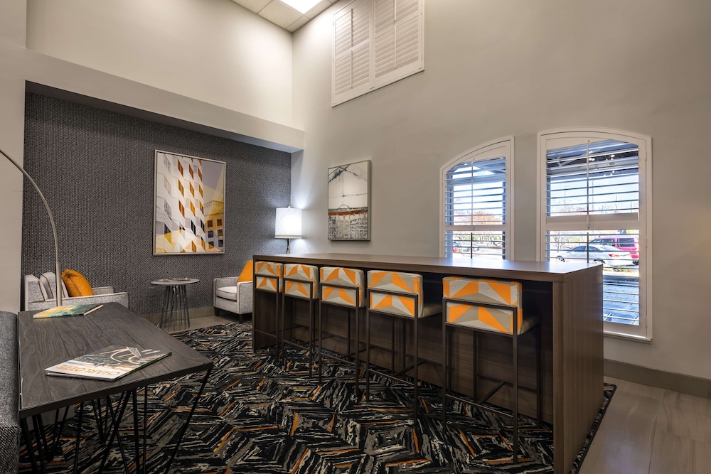 Country Inn & Suites By Radisson Lake Norman Huntersville NC 9/48