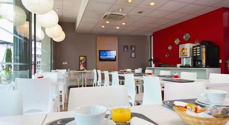 Teneo Apparthotel Talence Centre 38/42