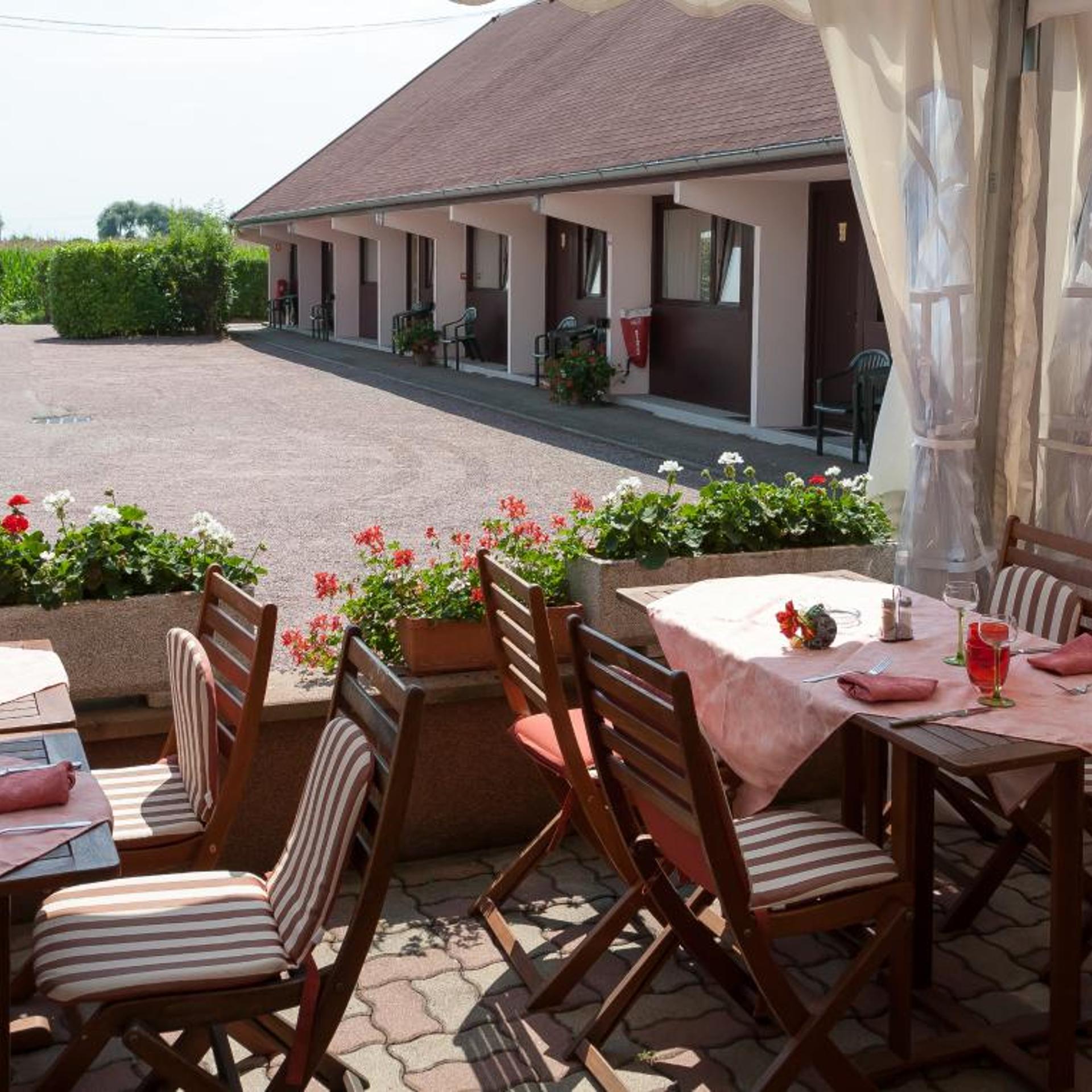 AU RELAIS D ALSACE 38/49