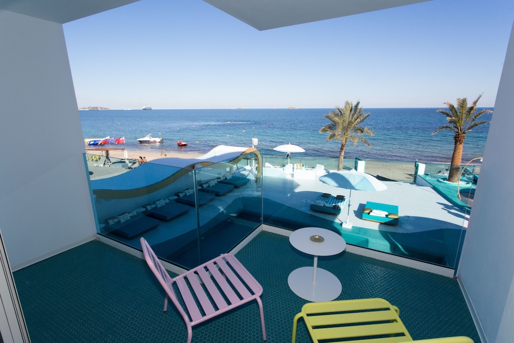 Dorado Ibiza Suites - Adults Only 45/66